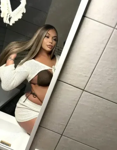 Doar show la web annais baby transsexuala