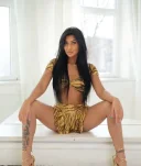 Mony sexy ofer show web - imagine 1