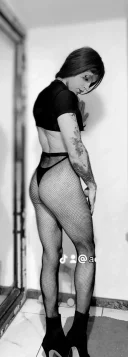 Travestit foarte discret - imagine 2