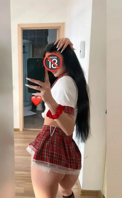 Bruneta noua in oras