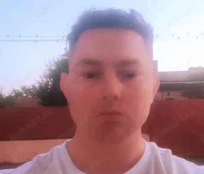 Caut prietenie cu o domnisoara doamna
