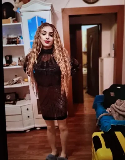 Transexuala reala gya kiss