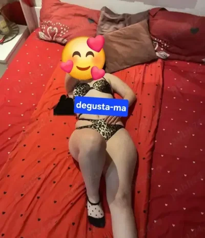 Bruneta cu ferme