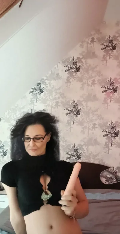 Doamna matura39 de ani
