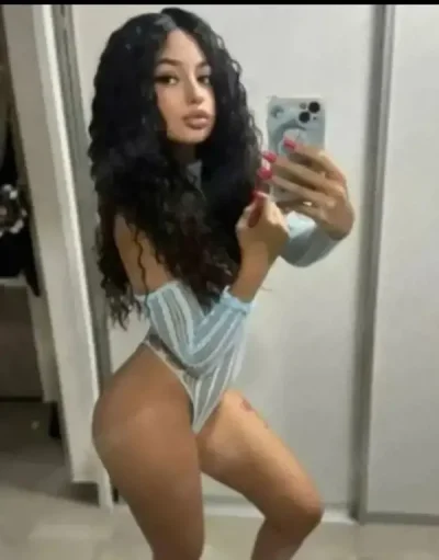 Bunaaa nouaa aici pt cateva zile fac si deplasari