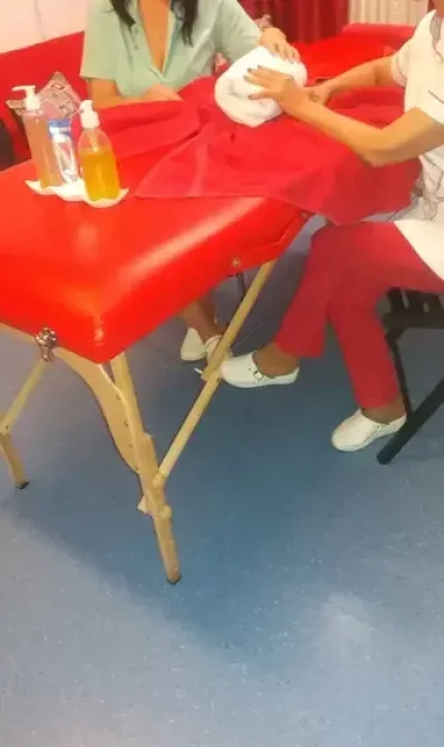 Dublu masaj 4maini