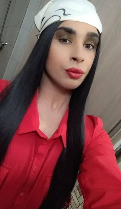 Karina travestita