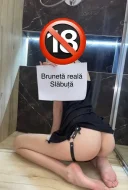 Bruneta reala slabuta sexy slim putin timp in oras - imagine 1