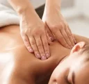 Domn ofer masaj de relaxare domanelor si domnisoarelor - imagine 1