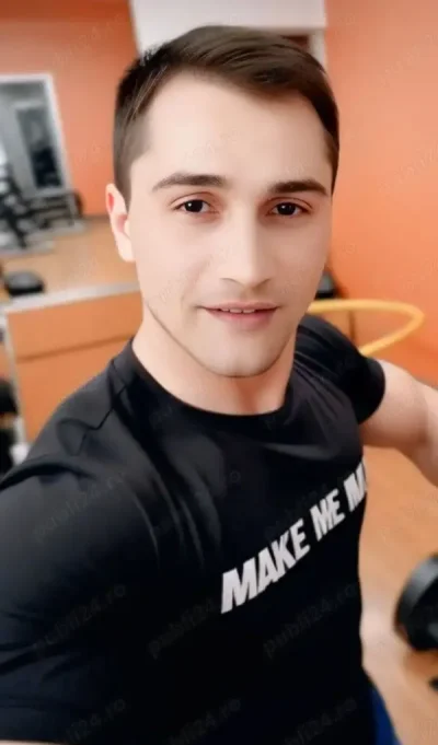 Tanar gay jhony
