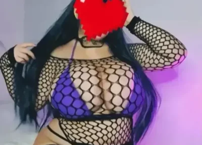 Emy 35ani matura eleganta noua la tine in oras