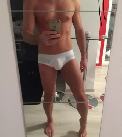 Gigolo 22 de ani