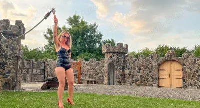 Dominare profesionala primul castel bdsm din lume singura dominatoare profesionista din ardeal