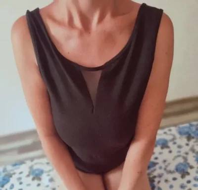 Bruneta slim