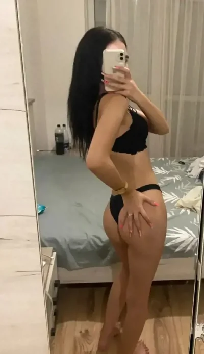 Ade 19 ani