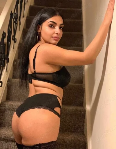 Buna sunt natalia noua in orasul tau la mine sau la tine
