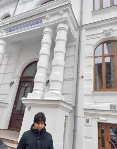 Barbat caut prietena care sa se comporte ca si o iubita pentru relatie de cat mai lunga durata