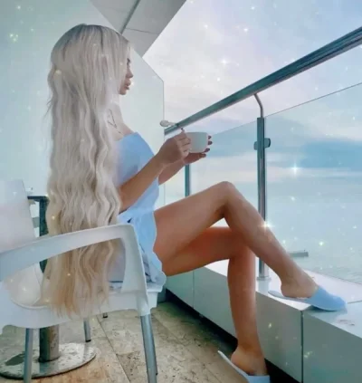 Blonda apetisanta