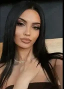 La tine in pentru cateva zile faci deplasari la hotel fac si party intru si cu cuplul kiss - imagine 1