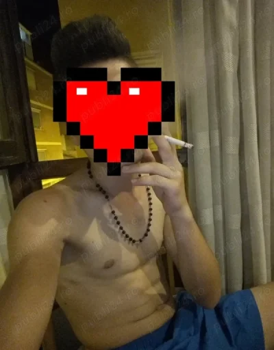 Ofer companie doamnelor si domnisoarelor.
