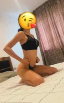 Brunetă slim, 20 de ani ! Prima zi la voi - imagine 1