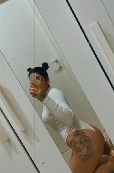 Maya poze reale