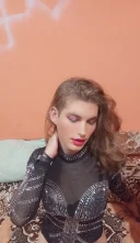 Bună, sunt Aida, nouă la tine în oraș, 27 de ani - imagine 1