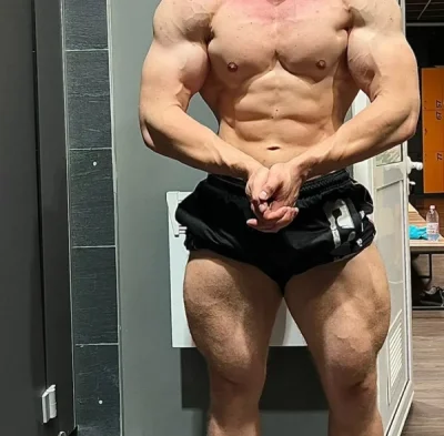 Băiat 23 ani caut femeie