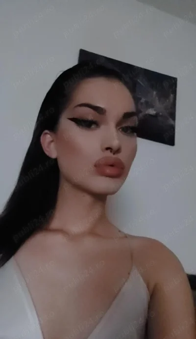 Trans woman pornistă