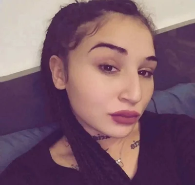 Confirm cu tatuaje