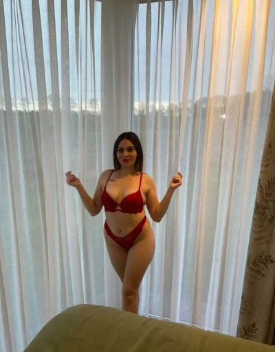 Andreea 22 ani