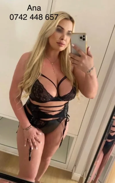 New Ana blonda voluptoasa 100% reala . Luceafarul