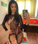 Rebeca noua in oras party gril - imagine 2