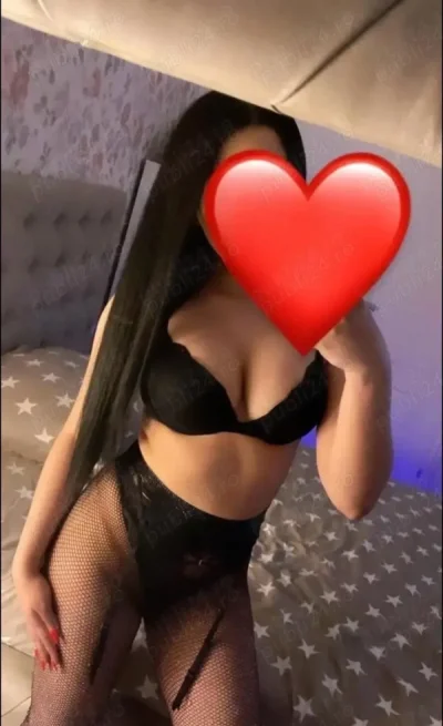 Buna ma numesc Diana,doar deplasari, la tine sau hotel