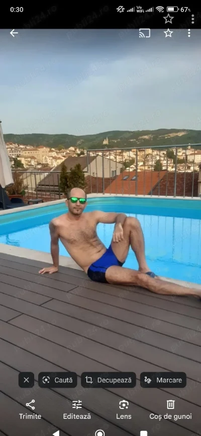 Bull dotat pt cuplu cukold sau femei nesatisfăcute