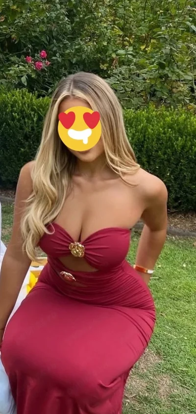 Corina matura 40