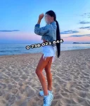 Tentantă în poze. Irezistibilă în realitate.(Silicoane) - imagine 3