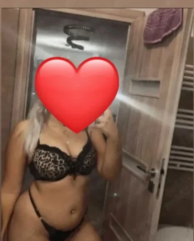 Buna,sunt Ioana fac doar deplasări party girl