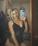 Doar show web.(nu fac întâlnire)am si colega show lezbi . - imagine 1