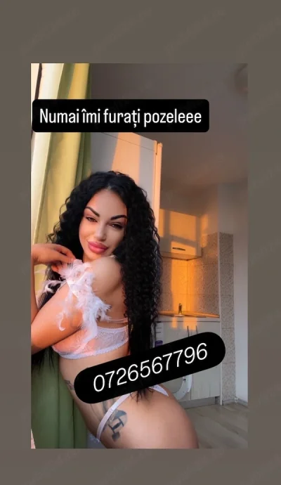 Poze 100% La mine sau la tine Party