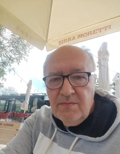 Doresc cunostinta doamna pentru prietenie