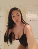 New new unguroaica fierbinte permisiva ofer clipe de extaz magice !!! - imagine 2