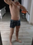 Tanar de 25 ani la tine in oras .Iti indeplensc ori ce fantezie sunt deschid - imagine 3