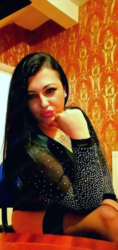 !!Nouă în oraș !! Show Web, Deplasari, Partyy!