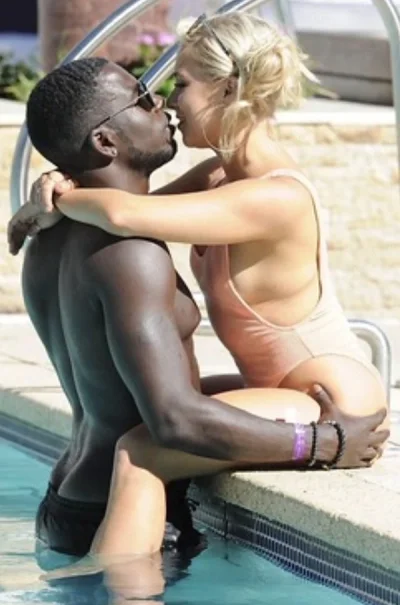Couple inter racial for online only alb negru