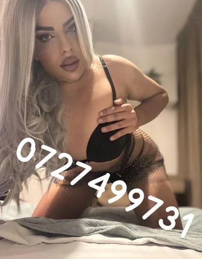 Isabell Ts poze facute in locatie!
