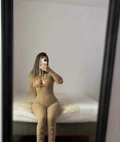New and Hot bby GirL