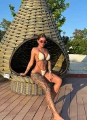 Te-ai saturat de escorte grabite ? - imagine 3