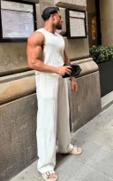 Teddy boy masaj erotic pentru doamne si domnisoare cu discretie si igiena maxima - imagine 1