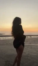 Iris și Claudia - Masaj de relaxare 60 minute! - imagine 1